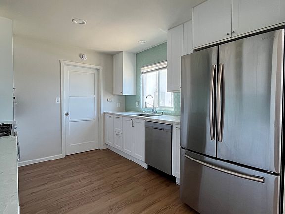 3rd image of 6104 Albemarle St