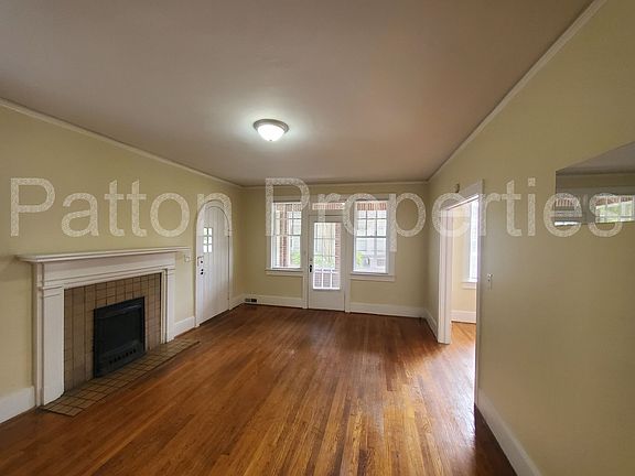 2nd image of 3412-3414 Blossom St