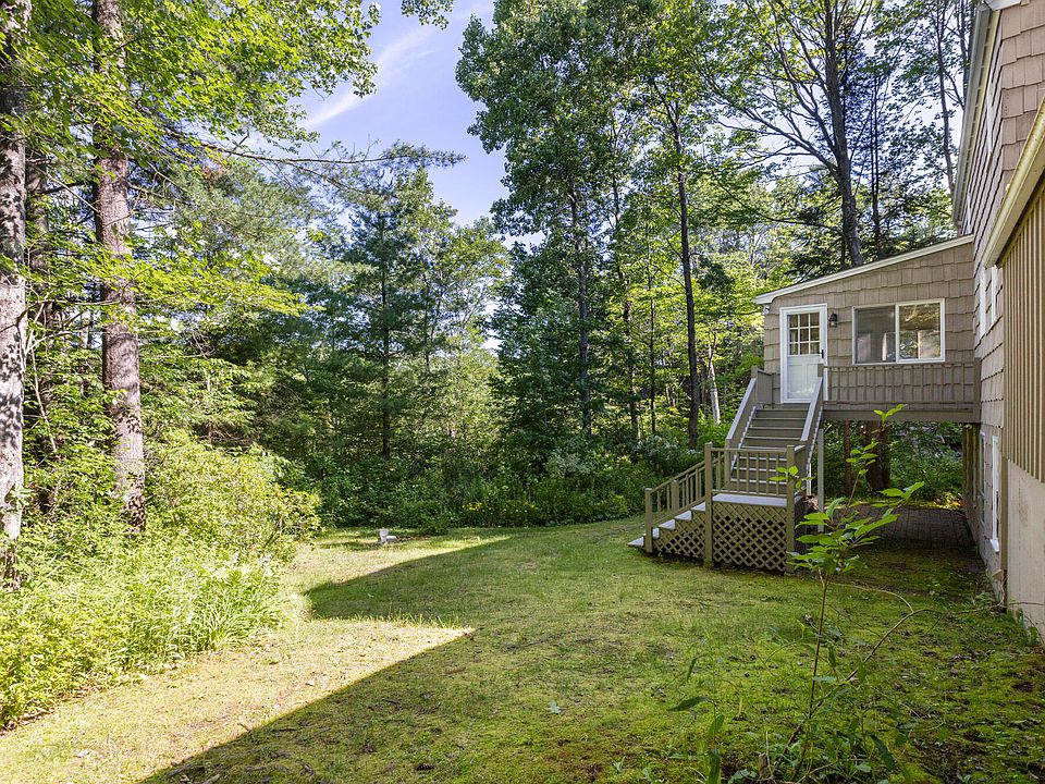 2nd image of 28 Brentwood Road