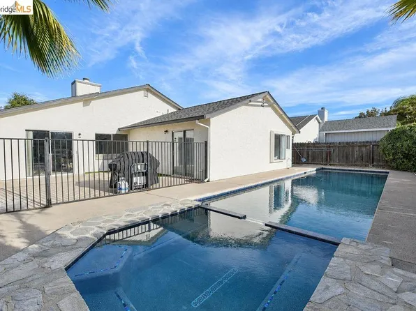 4239 Sequoia Dr, Oakley, CA 94561