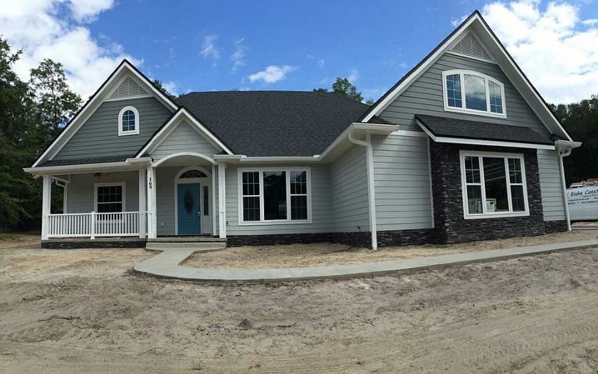1st image of 169 SW Fieldstone Ct
