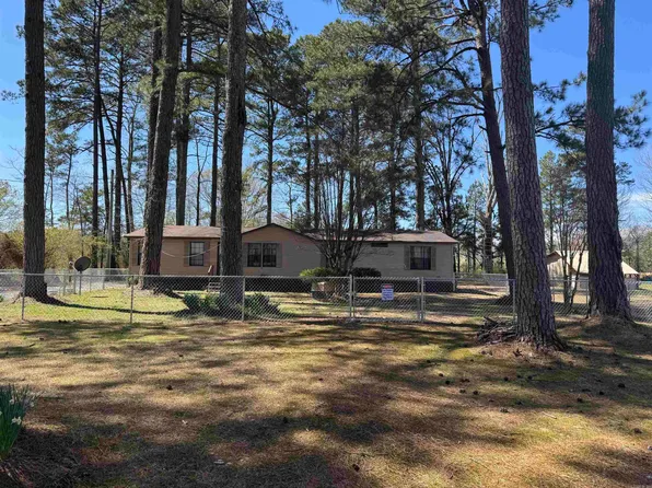 8444 Sulphur Springs Rd, Pine Bluff, AR 71603