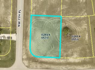 726 NW Douglas Cir, Cape Coral, FL 33993