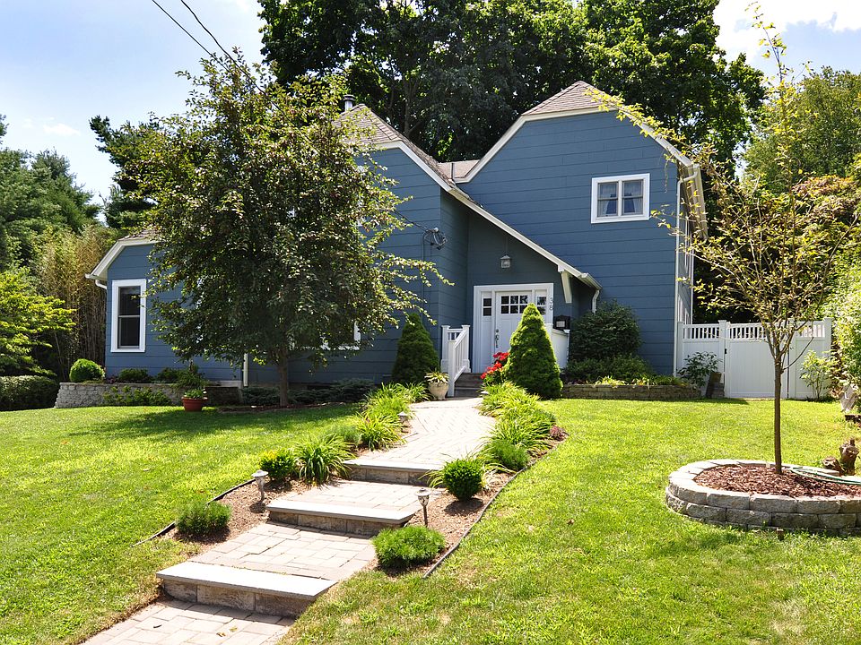 1st image of 38 Riverview Ave
