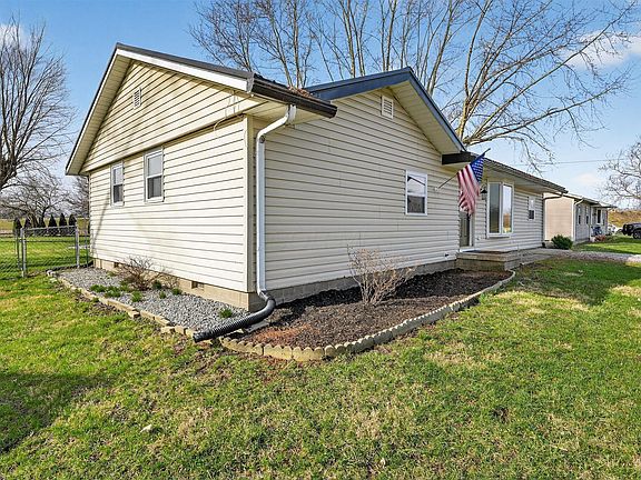4th image of 3263 Ford Rd NW