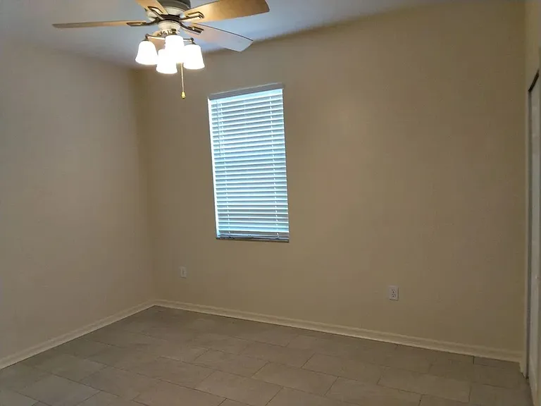 554 Reddicks Cir — Photo 7