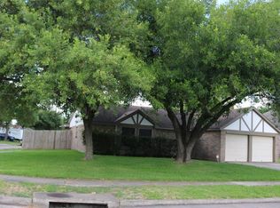 7403 Breda Dr, Baytown, TX 77521