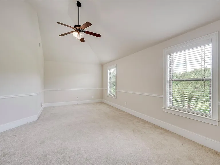 542 Oconee Cir — Photo 27