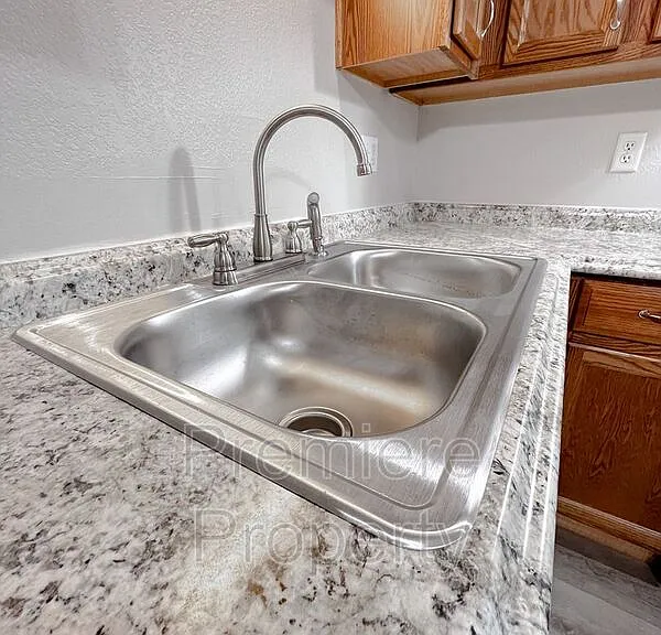 534 Forest Ave #A — Photo 7