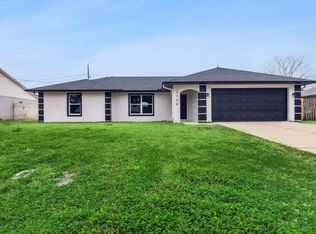 3108 Pine Tree Dr, Edgewater, FL 32141