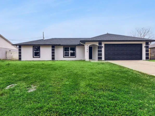 3108 Pine Tree Dr, Edgewater, FL 32141