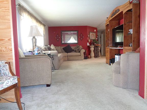 5th image of 713 Stokely Ln