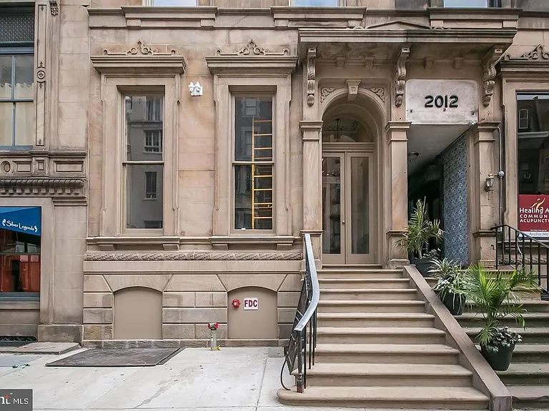 2010 Walnut St #501 — Photo 17