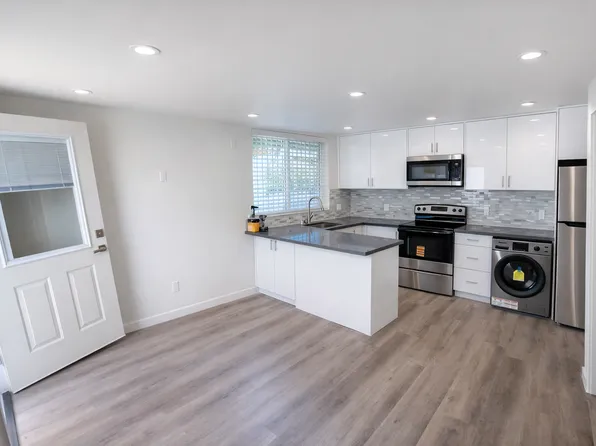 23513 Victory Blvd #23513, West Hills, CA 91307