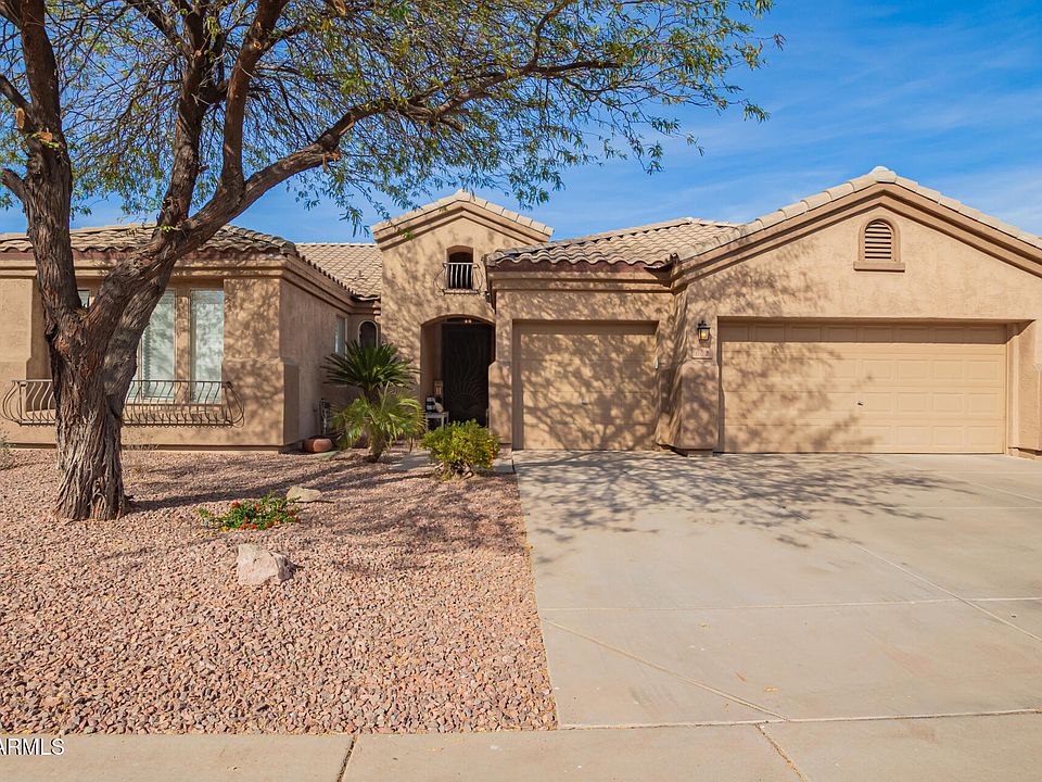 1st image of 662 W RAVEN Drive