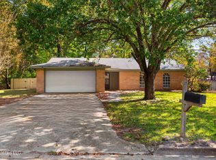 408 Hollyberry Dr, Clinton, MS 39056