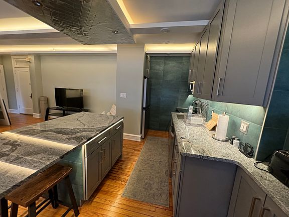 4th image of 1212 Delaware Ave APT A5