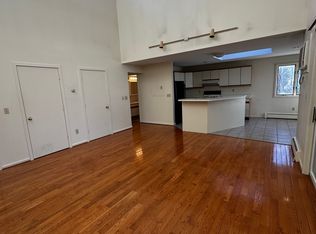 13 Back River Rd APT 111, Dover, NH 03820