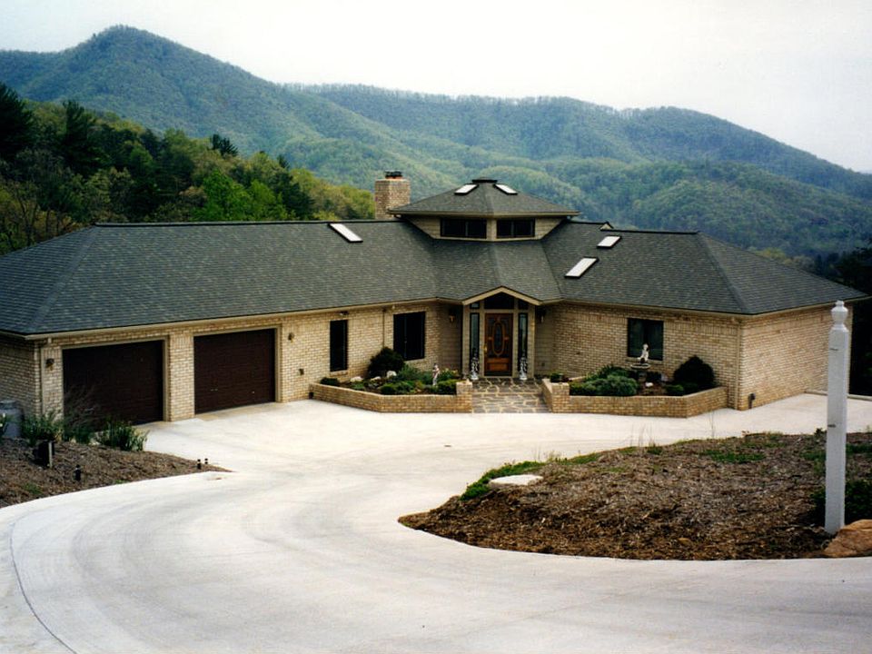 1st image of 1880 Mountainside Dr