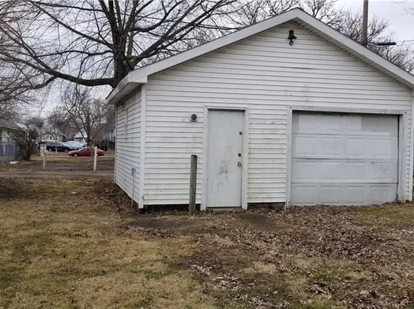 1245 Gordon St, Toledo, OH 43609