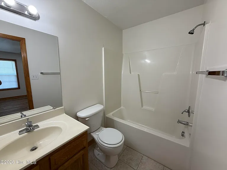 121 Arabian Ln #A — Photo 15