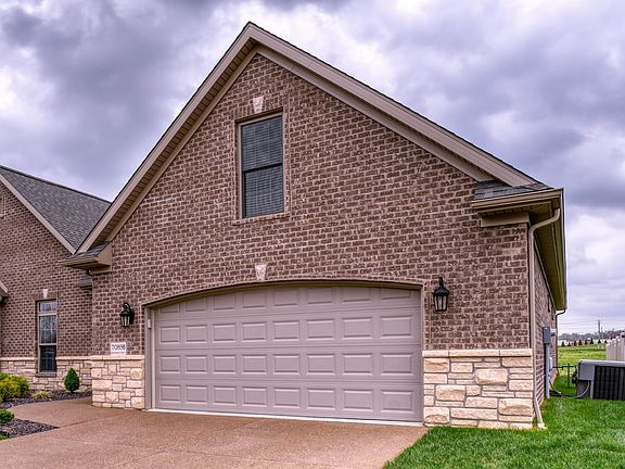 3rd image of 7089B Ironwood Cir