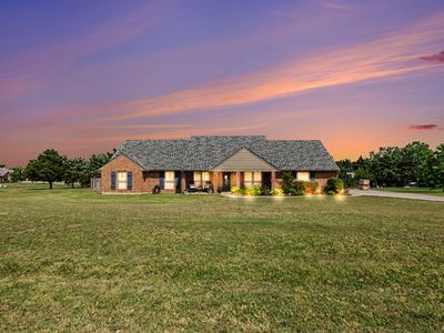 10050 Lookout Point, Edmond, OK, 73034