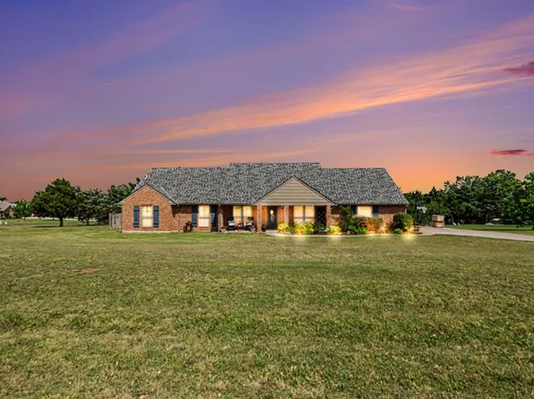 10050 Lookout Point, Edmond, OK 73034