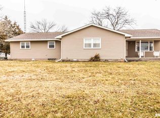 21012 N Slane Rd, Princeville, IL 61559