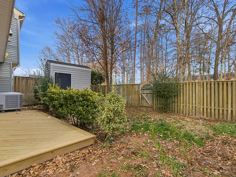 14810 Millicent Ct — Photo 29