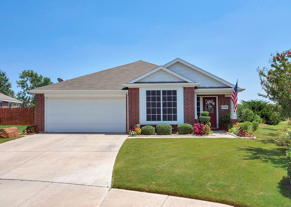 1st image of 6200 Stone Lake Dr