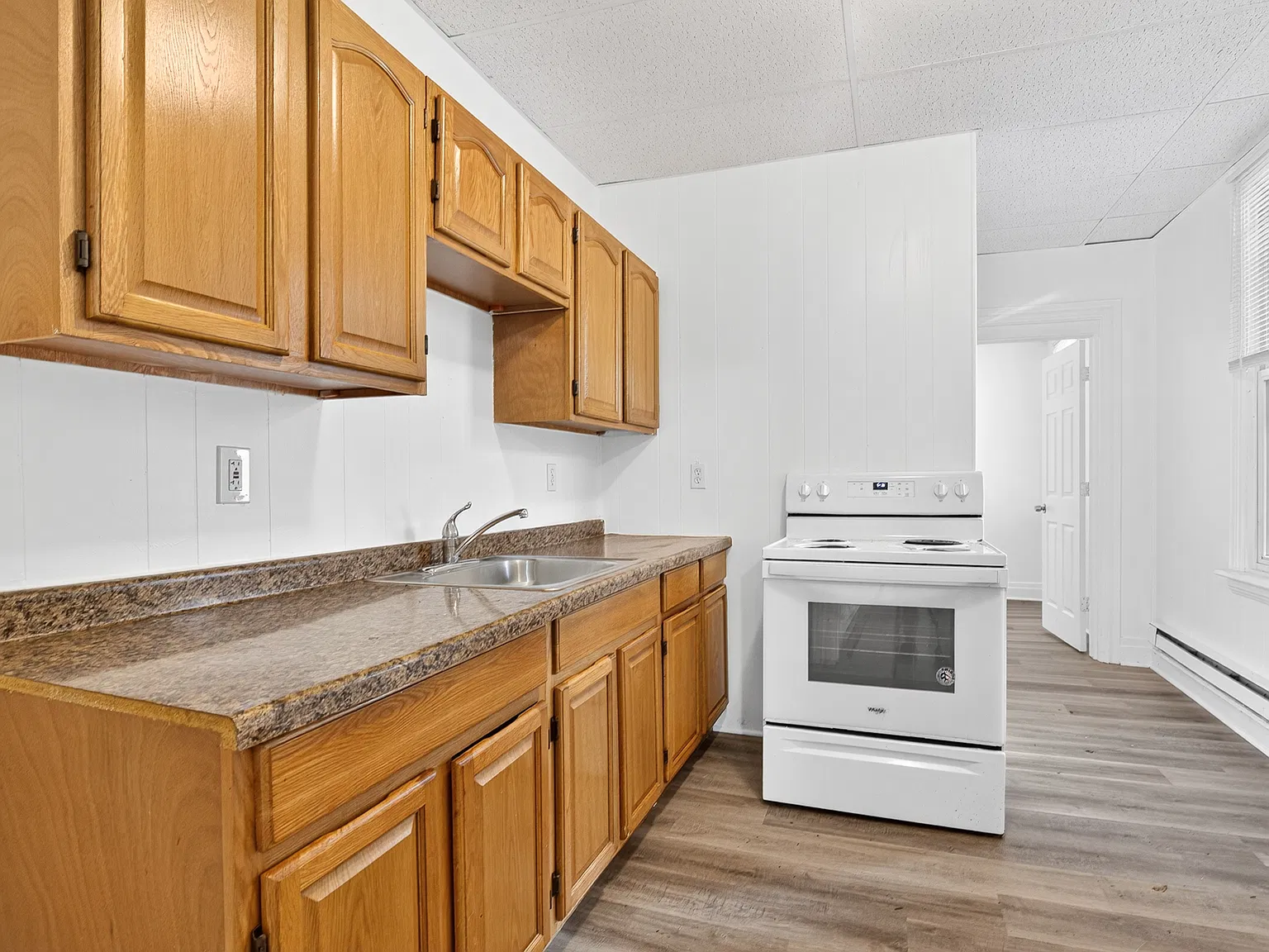 2 bed, $1,250 — Photo 2