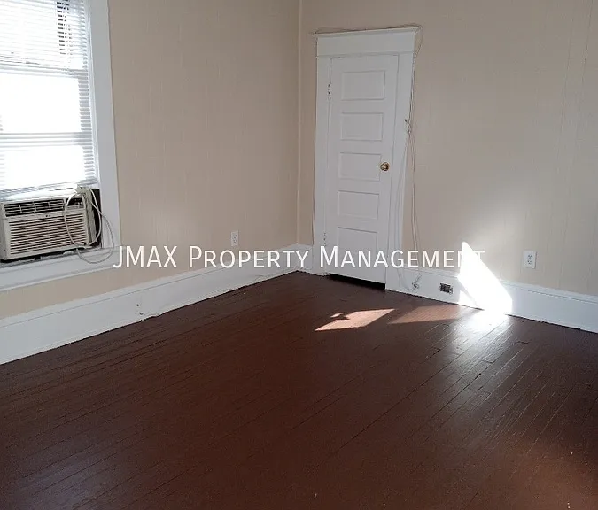 1117 Rugby Blvd NW #B-U — Photo 3