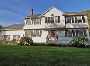 79 Park St, Norfolk, MA 02056