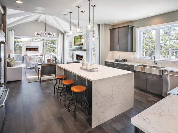 6 Wren Way, Methuen, MA 01844