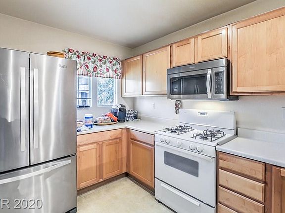 4th image of 10393 Fancy Fern St