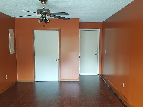 3rd image of 3793 Dicksonia Dr