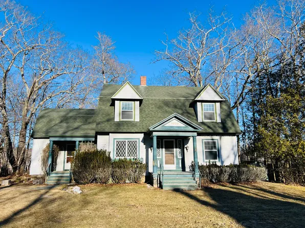 18 Parker Point Road, Blue Hill, ME 04614