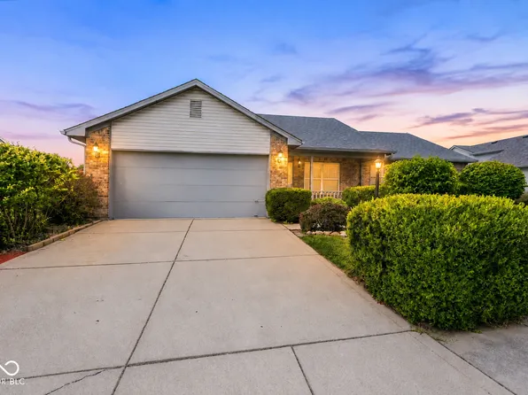 510 E Quail Ridge Dr, Westfield, IN 46074