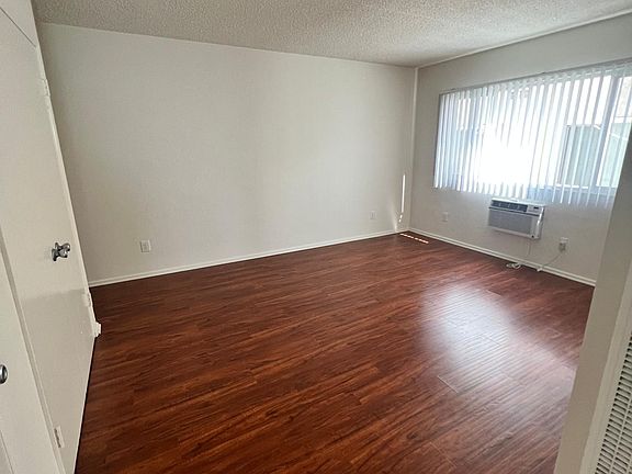 4th image of 8750 Woodman Ave APT 2