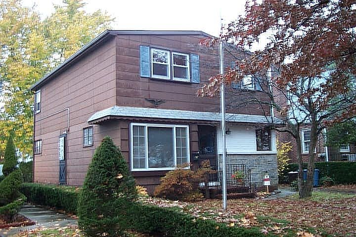 1st image of 259 Crest Ave