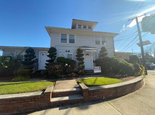 534 Paramus Rd, Paramus, NJ 07652