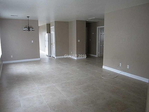3rd image of 5680 Malone Ct #0