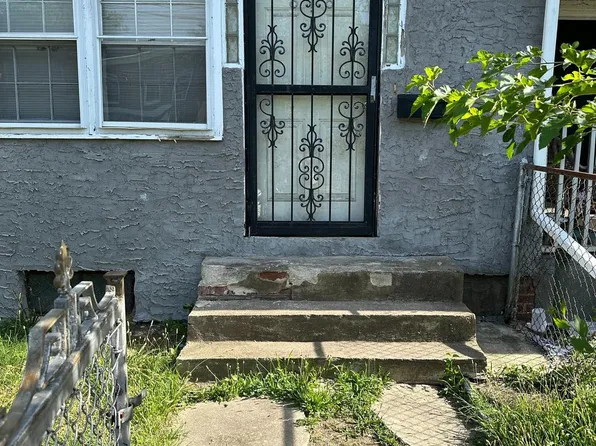 818 Sylvan St, Camden, NJ 08104