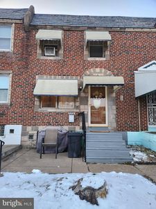 5924 B St, Philadelphia, PA, 19120
