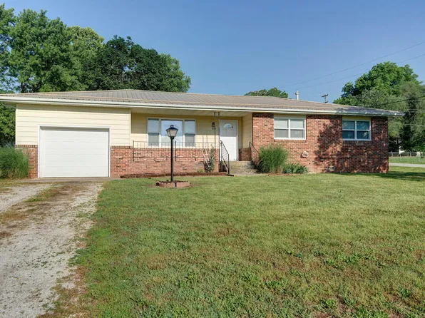 401 Howard Street, Willard, MO 65781