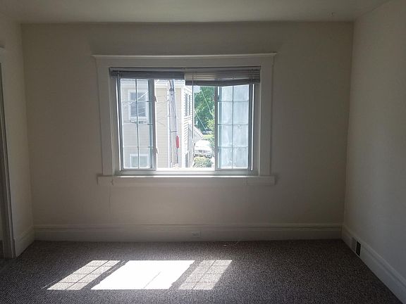 5th image of 24 Princeton Pl