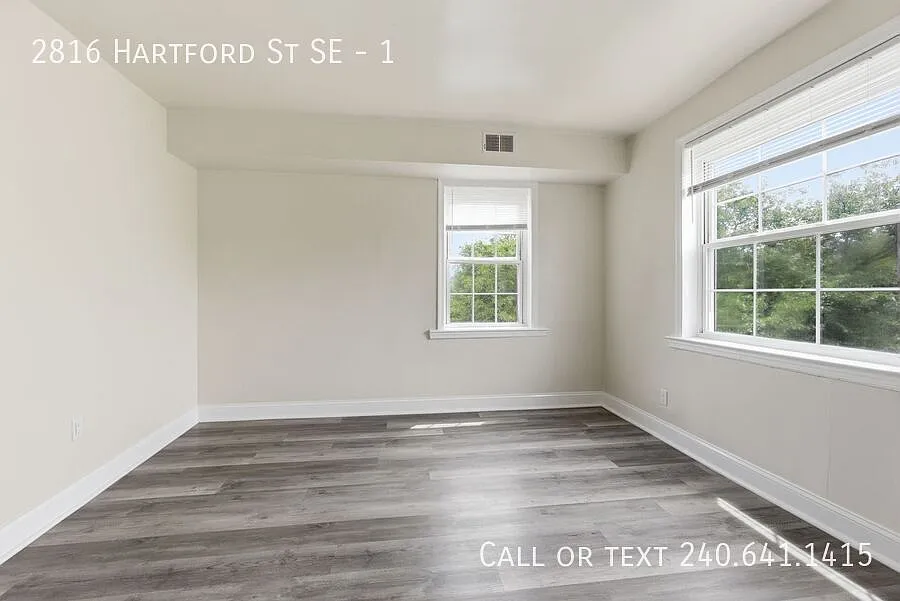 2816 Hartford St SE #1
