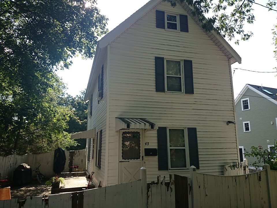 2nd image of 39 Beecher Pl