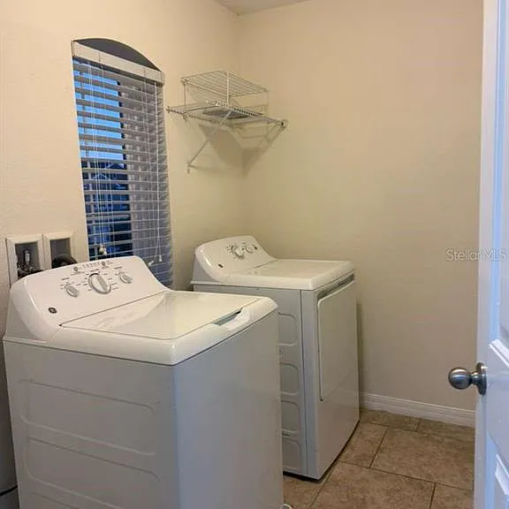 2342 Beacon Landing Cir — Photo 51